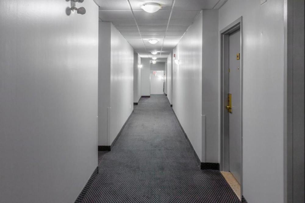 Premier Inn & Suites - Downtown Hamilton Hotel